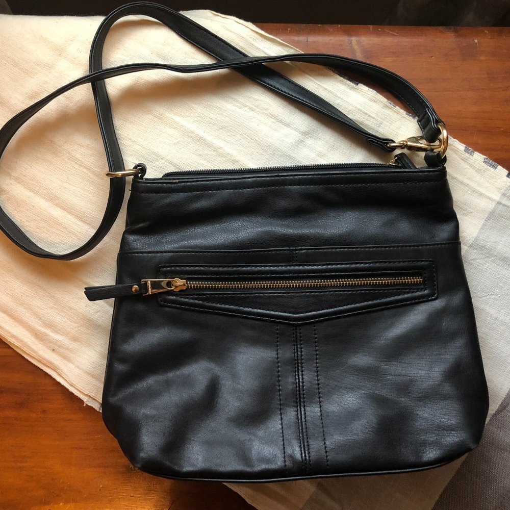 TIGNANELLO Black Shoulder Bag/Crossbody